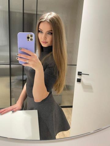 Моника фото 2